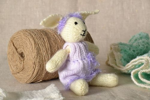 Brinquedo de malha para crianças - MADEheart.com