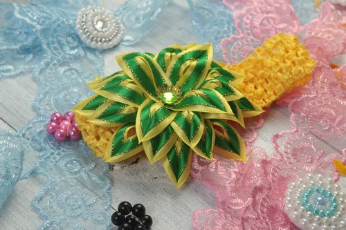 Blumen Haarband handmade Blumen Haarschmuck Haar Accesoires Geschenk Ideen - MADEheart.com