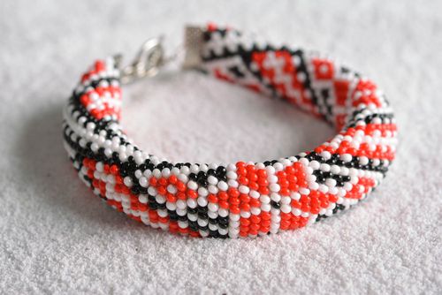 Frauen Armband handgemacht Designer Schmuck elegant Schmuck aus Glasperlen - MADEheart.com