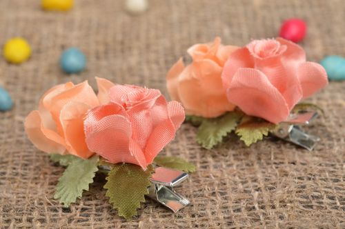 Blumen Haarspangen aus Stoff künstlerisch lustig grell für Kinder handgefertigt - MADEheart.com