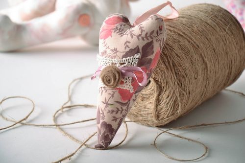 Kuschel Anhänger Herz - MADEheart.com