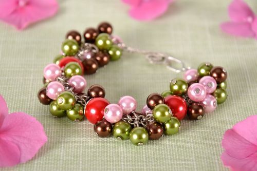 Bracelet fait main en perles multicolores - MADEheart.com
