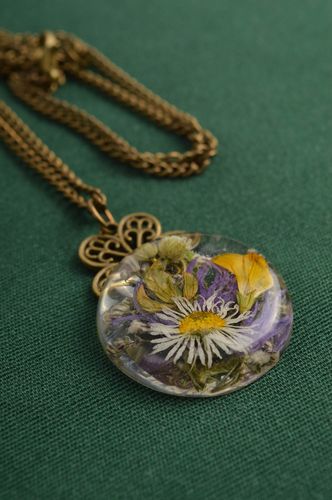 Handmade designer botanical jewelry unusual female pendant epoxy resin pendant - MADEheart.com