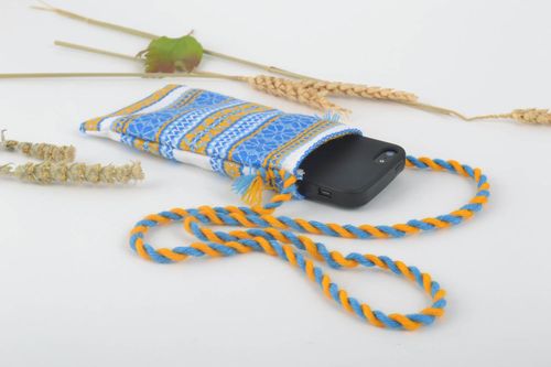 Beautiful handmade fabric phone case gadget accessories fashion accessories - MADEheart.com
