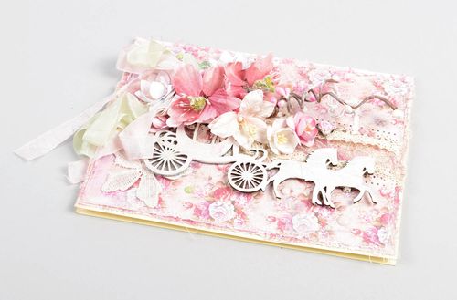 Embalaje decorativo hecho a mano sobre original elemento decorativo y estiloso - MADEheart.com