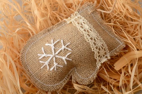 Colgante para interior Manopla de arpillera - MADEheart.com