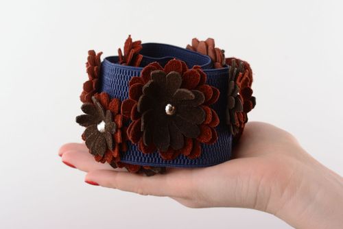 Cinturón de cuero con flores - MADEheart.com