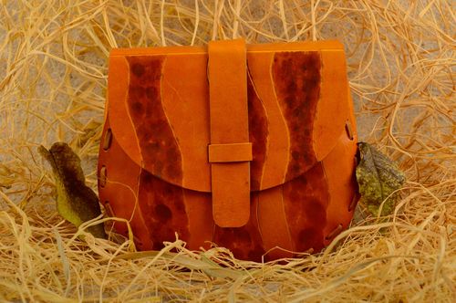 Sac bandoulière en cuir Sac fait main marron rayé design Accessoire femme - MADEheart.com