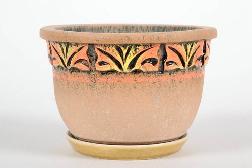 Clay flowerpot - MADEheart.com