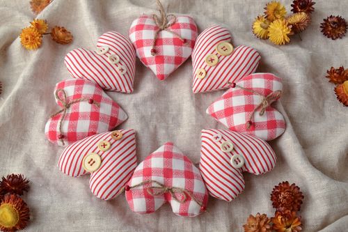 Colgante de tela decorativo Corazones - MADEheart.com