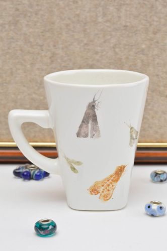 White porcelain drinking cup with handle and insects prints - MADEheart.com