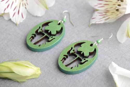 Beautiful handmade designer green plywood earrings for women Bugs - MADEheart.com