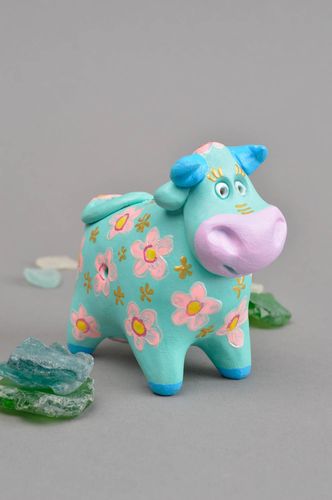 Керамический сувенир ручной работы игрушка из глины свистулька из глины коровка - MADEheart.com