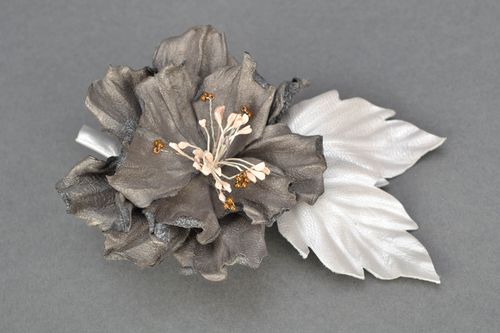 Broche para el pelo Escaramujo - MADEheart.com