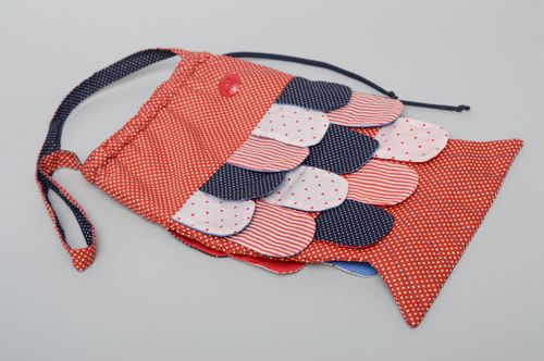 Borsa in stile etnico di stoffa fatta a mano borsetta pesce accessori donna   - MADEheart.com