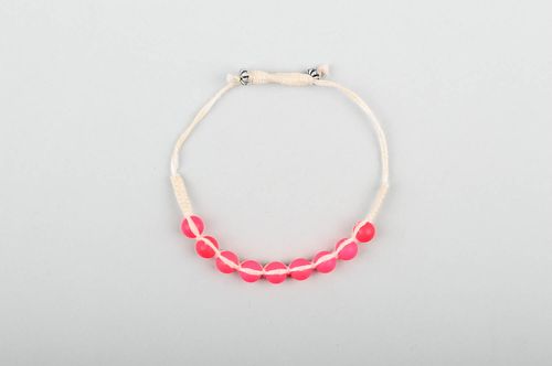 Bracelet en fils fait main Bracelet fantaisie Bijou bracelet Cadeau femme - MADEheart.com