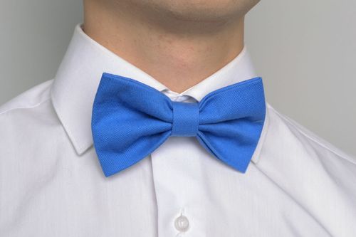 Blue bow tie - MADEheart.com