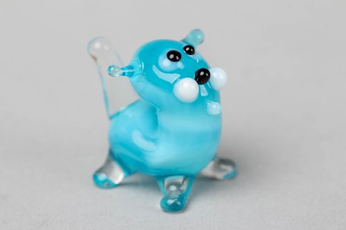 Miniature lampwork glass statuette of cat - MADEheart.com