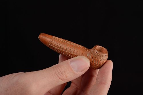 Petite pipe en terre cuite originale - MADEheart.com