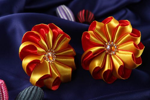 Handmade kanzashi scrunchies hair accessories satin scrunchies present for women - MADEheart.com