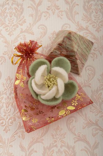 Handmade hair clip felt brooch designer flower hair accessory present for girls - MADEheart.com