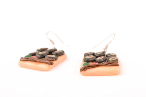 Originelle Ohrringe aus Polymerton - MADEheart.com