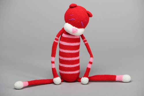 Beautiful designer crochet toy cat - MADEheart.com