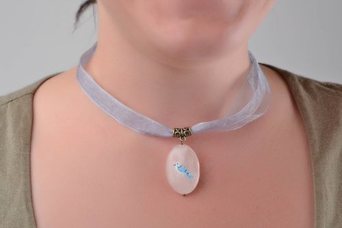 Ciondolo in quarzo rosa fatto a mano accessori originali da donna idee regalo - MADEheart.com