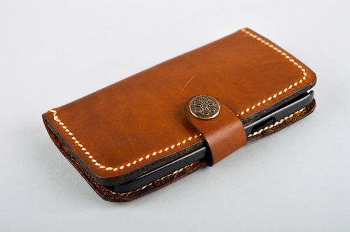 Handmade leather case for cell phone designer stylish accessory case for phone - MADEheart.com