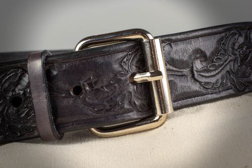Handmade designer black genuine leather mens belt with embossed floral pattern - MADEheart.com