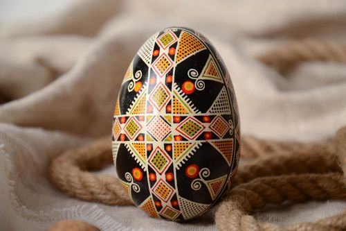 Handmade decorative dark painted goose egg with geometric ornament Easter souvenir - MADEheart.com