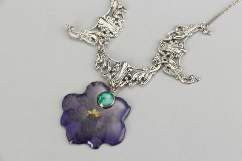 Handmade necklaces Room Violet - MADEheart.com