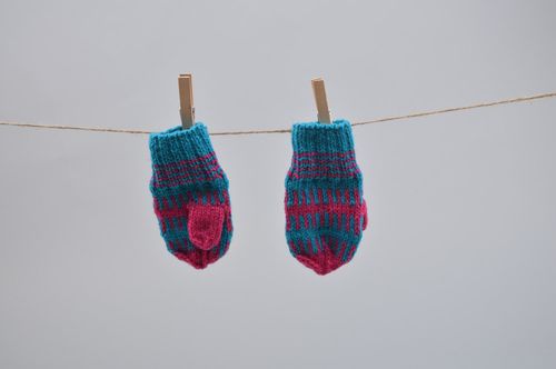 Handmade warm pink and blue mittens knitted of natural wool for little girl - MADEheart.com