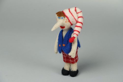 Felted toy Pinocchio - MADEheart.com