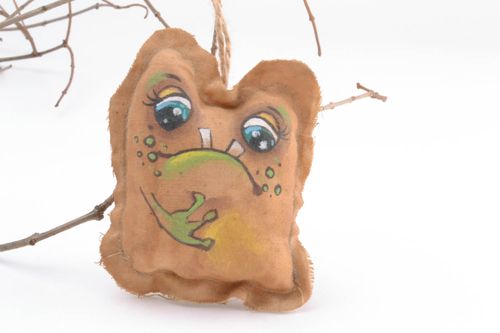 Pingente de Interior Rã - MADEheart.com