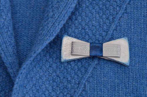 Handmade cold porcelain brooch bow tie brooch handmade accessory for women - MADEheart.com