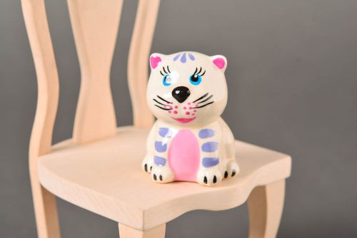 Statuetta in gesso fatta a mano figurina decorativa originale gatto bianco - MADEheart.com