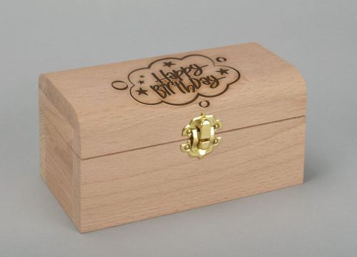Personalised gift, blank box - MADEheart.com