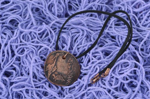 Handmade round ceramic pendant - MADEheart.com