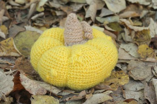 Crocheted toy Pumpkin - MADEheart.com
