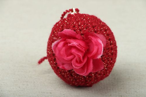 Handgemachter Weihnachtsbaumschmuck Häkel Kugel - MADEheart.com