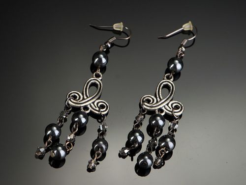 Crystal earrings with hematite - MADEheart.com