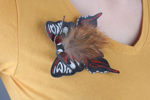 Leather butterfly-brooch - MADEheart.com