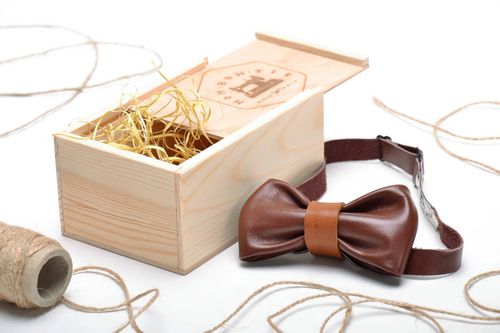 Gravata borboleta de couro - MADEheart.com