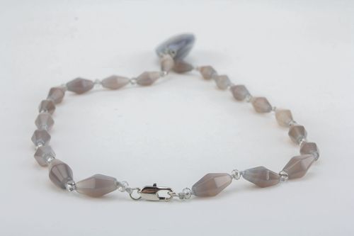 Agate necklace - MADEheart.com