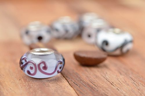 Cuenta de cristal bonita artesanal complemento para pulseras regalo original - MADEheart.com