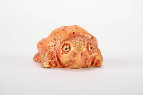 Plaster statuette Turtle - MADEheart.com