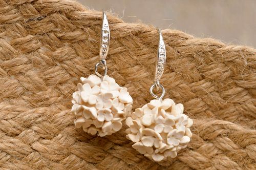 Beautiful handmade jewelry stylish cute accessory designer unusual earrings - MADEheart.com