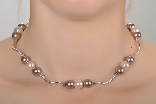 Pearl necklace - MADEheart.com