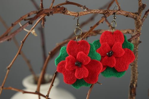 Handmade felted wool earrings fashion accessories for girls needle felting - MADEheart.com